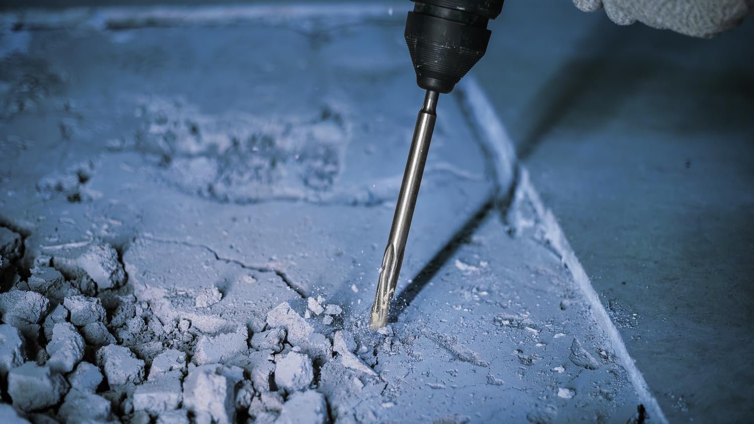 Bosch SDS Plus-Long Life Pointed Chisel 2609390576 - Image 4